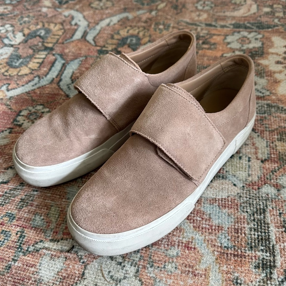 Vince Sneakers
